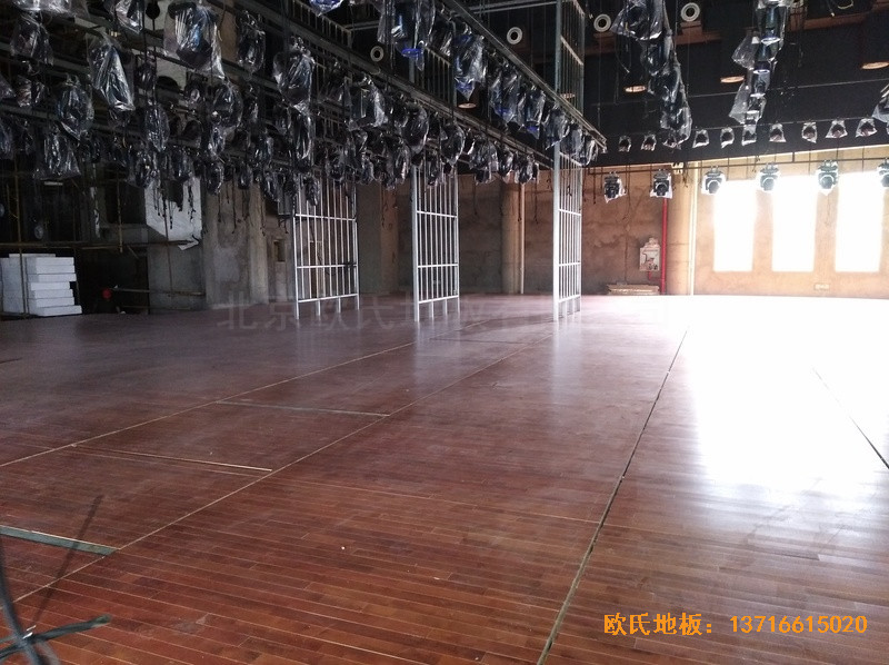 ����ŭ���ٻ��X��ɫ�����_(t��i)�w���ذ���b����6