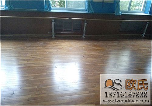 �\(y��n)��(d��ng)�w����(ch��ng)�^ʹ��ʲô�ӵ����ͽY(ji��)��(g��u)