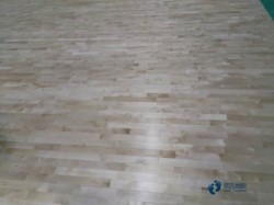 實木體育場館木地板保養(yǎng)