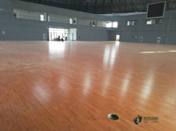 購買俄勒岡松舞臺場地木地板什么牌子好